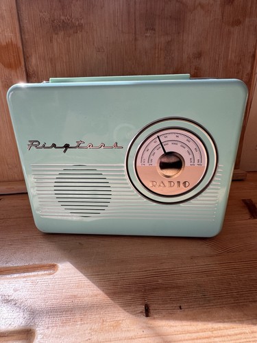 Retro ringtons biscuit tin