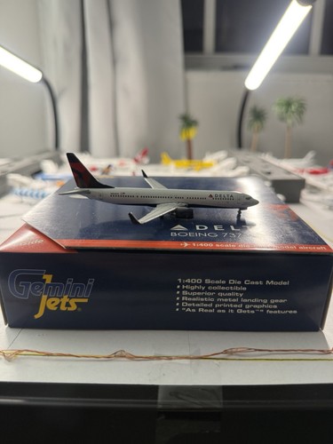 Gemini jets delta 737 - jets,