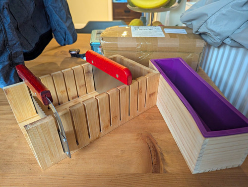 Wooden rectangle loaf - wooden,