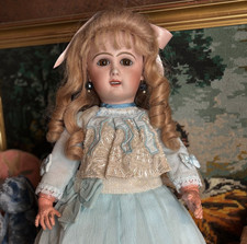 Antique small Jumeau Bébe Size 46 Cm Bisque Head open Mouth Tall Jumeau 18 Inche