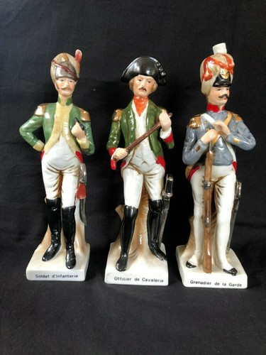Vintage military porcelain - 3x,
