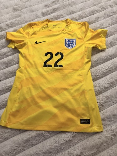 England ladies goalkeeper - england,