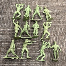 LOT 12 VINTAGE 1963 LOUIS MARX