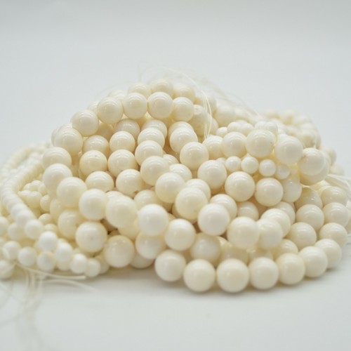 White coral round beads - white,