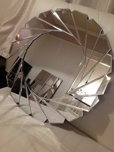 Round designer bevelled edge - round,