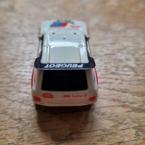 Tomy afx aurora - peugeot, 205