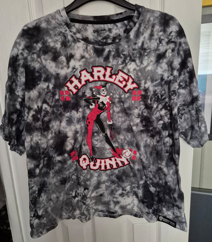 Comics harley quinn batman - quinn,