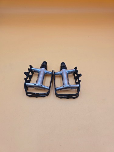 Pedals shimano deore - pedals, xt