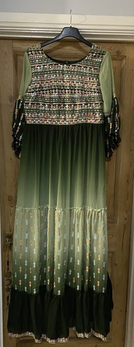 Beautiful green indian style - beautiful,