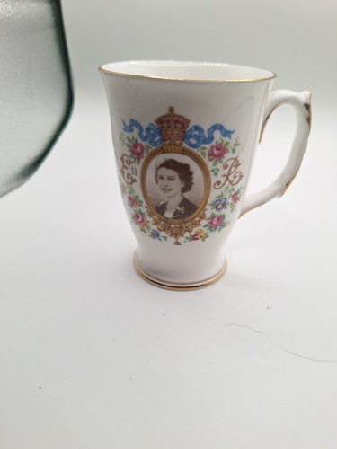 Queen elizabeth coronation - queen,