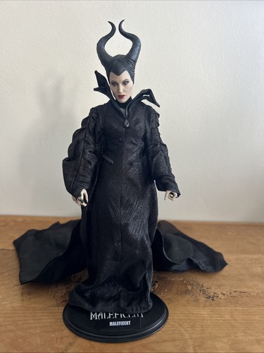 Maleficent scale figure - maleficent, figure-