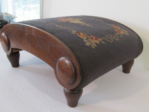 Lovely victorian needlepoint - victorian,