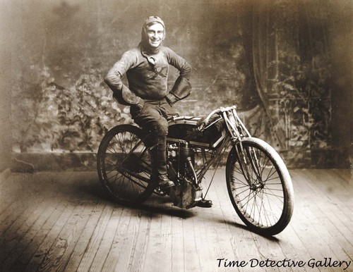 Motorcycle racer norton - motorcycle, racer,