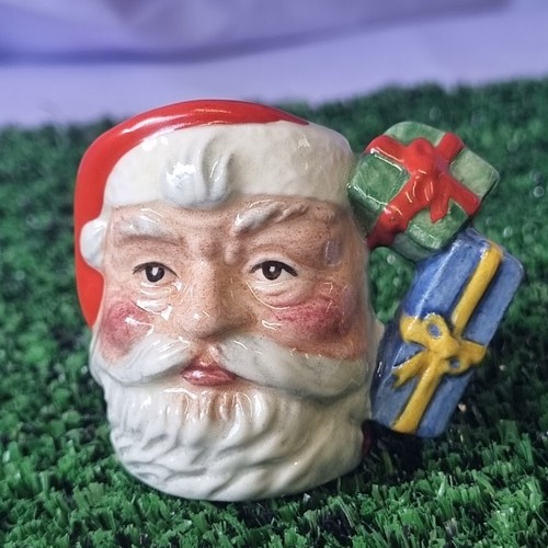 Vintage royal doulton - ,