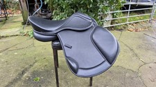 Easy Trek 17" Treeless Saddle