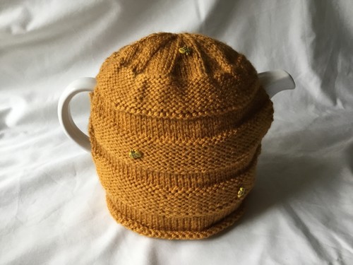 Tea cosy hand knitted - tea, to