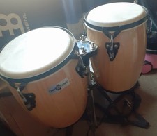 conga drums with stand,in very good condition.Hardly been used