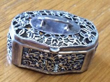 Vintage Sterling Silver Filigree Vinaigrette or Miniature Vanity Case -19g