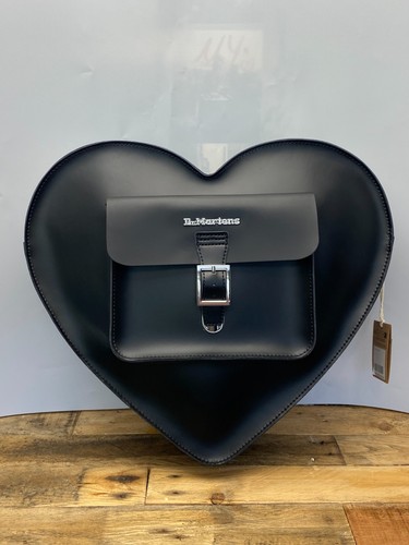 Martens black 15 - martens, heart