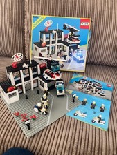 LEGO Vintage Police Station 6386 with instructions and box