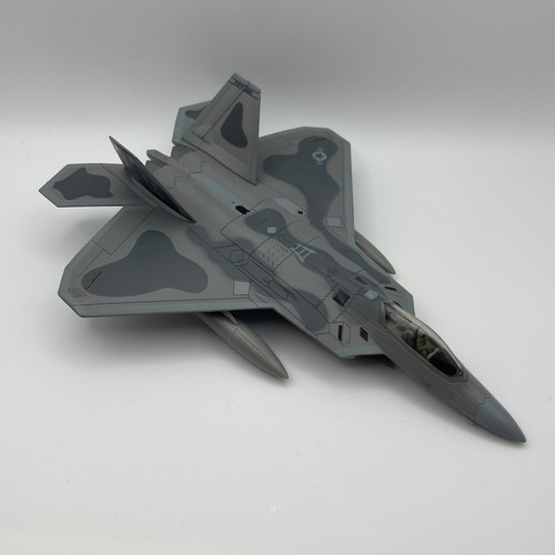 Amercom diecast usaf - -,