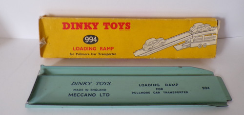 Dinky toys 994 loading ramp - toys,