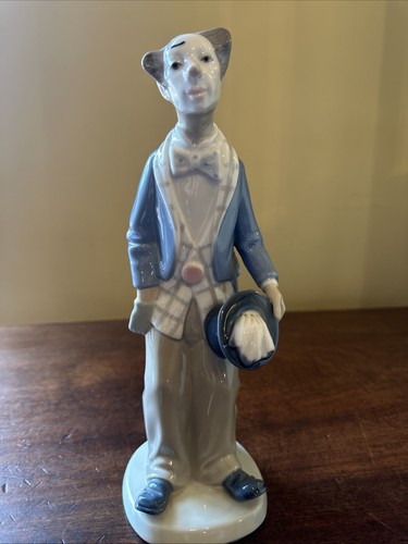Lladro zaphir magician clown - magician,