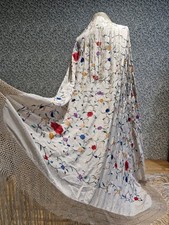 ANTIQUE SHAWL HAND EMBROIDERED
