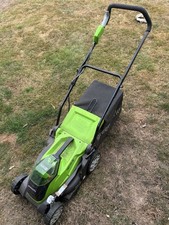 Green Works 40V Lawnmower, Battery and Charger Set 33cm