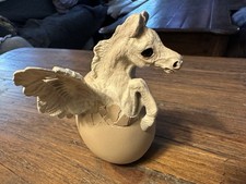 Windstone Editions Hatching