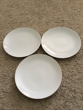 New Thomas Germany Thin Gold Band Tea/Side Plates approx 21cm diameter x 3