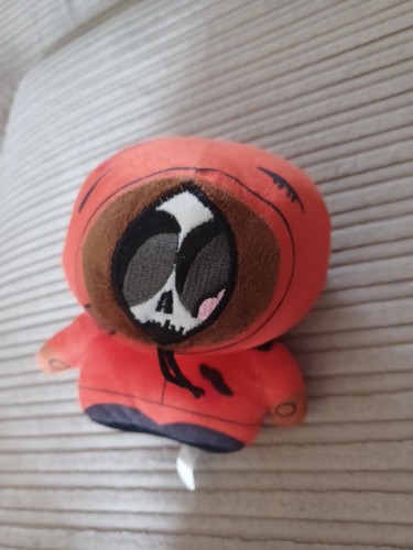 Kidrobot kenny dead south - kenny, park