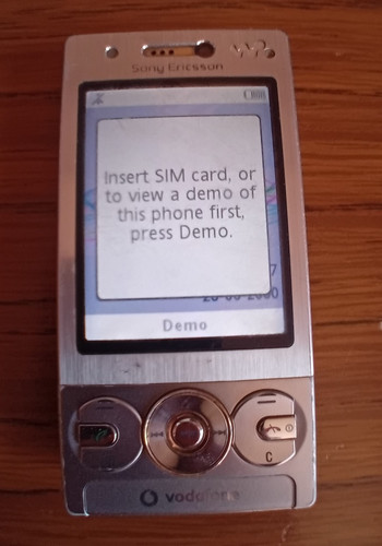 Sony ericsson w715 mobile - sony,