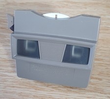 Retro View-Master 3D Viewing Toy With  9 Reels