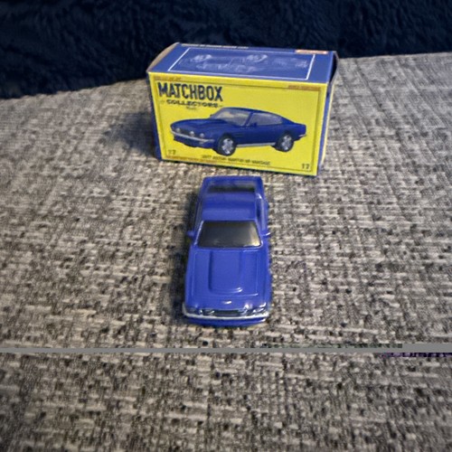Aston martin vantage blue - vantage,