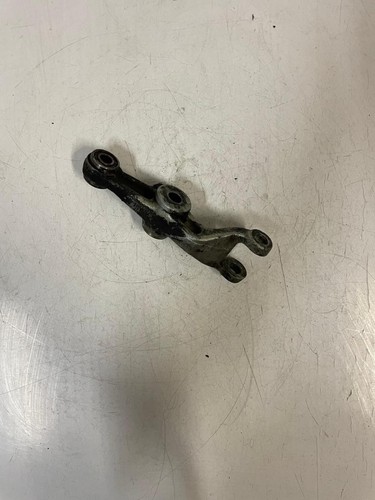 Shock absorber linkage for