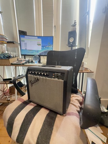 Fender frontman 15g - fender, electric