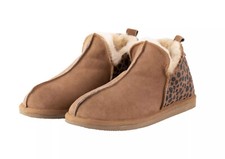 Leopard chestnut shepherd - leopard/chestnut, of
