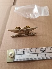 Honda Goldwing Motorbike Motorcycle Metal Pin  Badge  Owners  Gold Wing New 