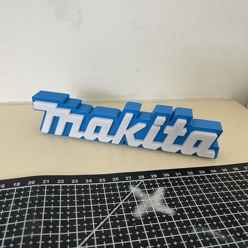 Makita logo sign plague garage - logo,
