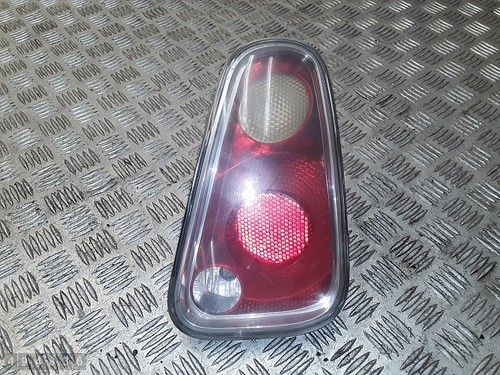 2005 mini cooper tail light - mini,