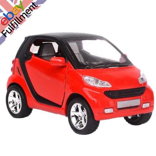 Red model car metal - 1:32,
