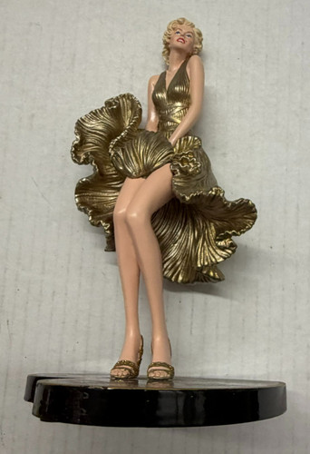 2012 golden goddess marilyn - golden,