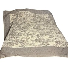 Victorian Heart Queen Quilt