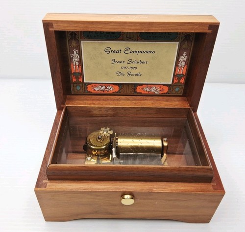 Vintage reuge music box - music, sainte