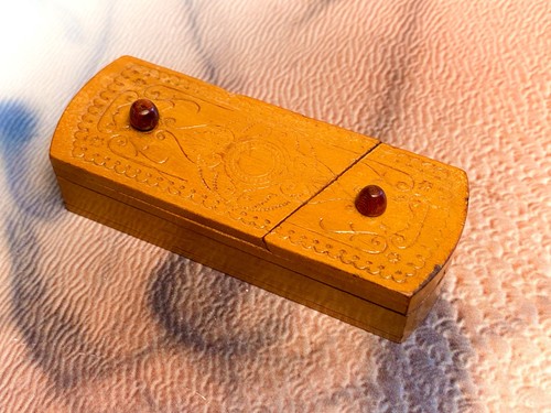 Antique wooden vesta puzzle