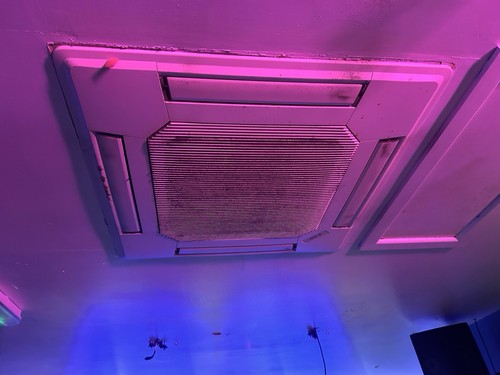 Mitsubishi air con - hot, and