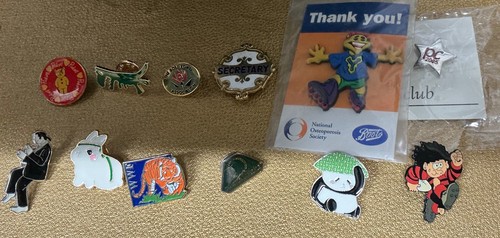 Vintage collectable pin - vintage,
