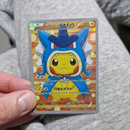 Pokémon gyarados pikachu holo - pokémon,