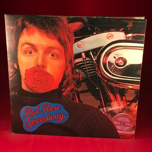 Wings red rose - wings, speedway